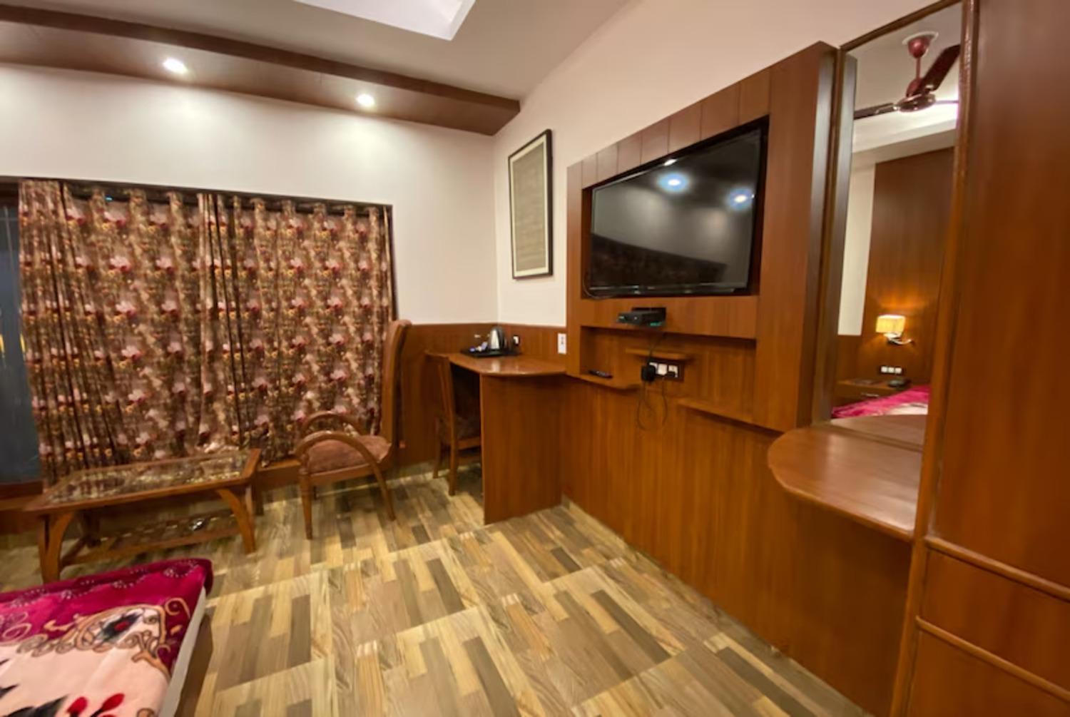Aura Stays By Mm Hotel Mussoorie Exteriér fotografie